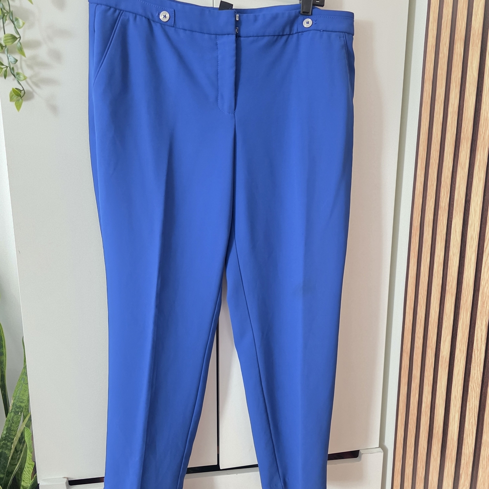 White House Black Market Vibrant Blue Ankle Pants